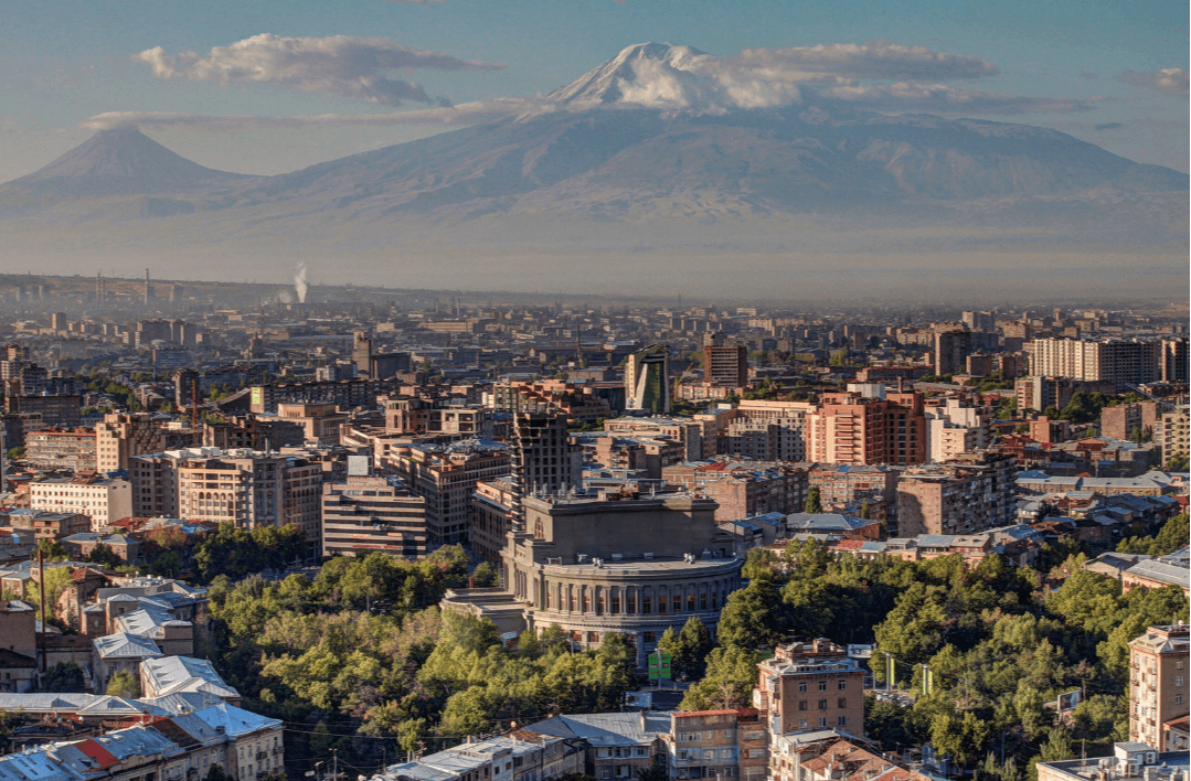 Զբոսանք Երևանում, Էրեբունի ամրոց և թանգարան, Մատենադարան